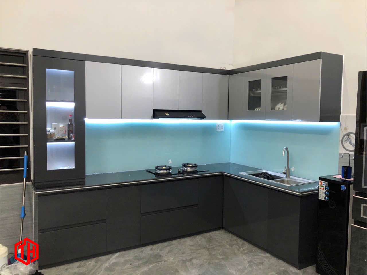 Mẫu Tủ Bếp Cao Cấp - TB-TH12